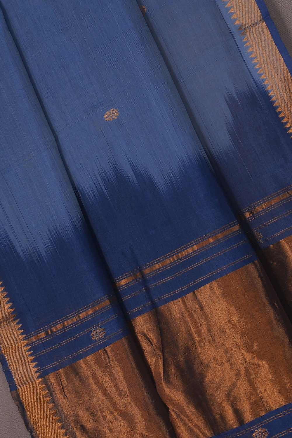 Image of Mangalgiri Grey Saree
