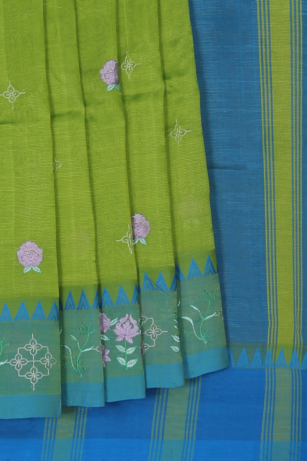 Image of Mangalgiri Silk Green Saree