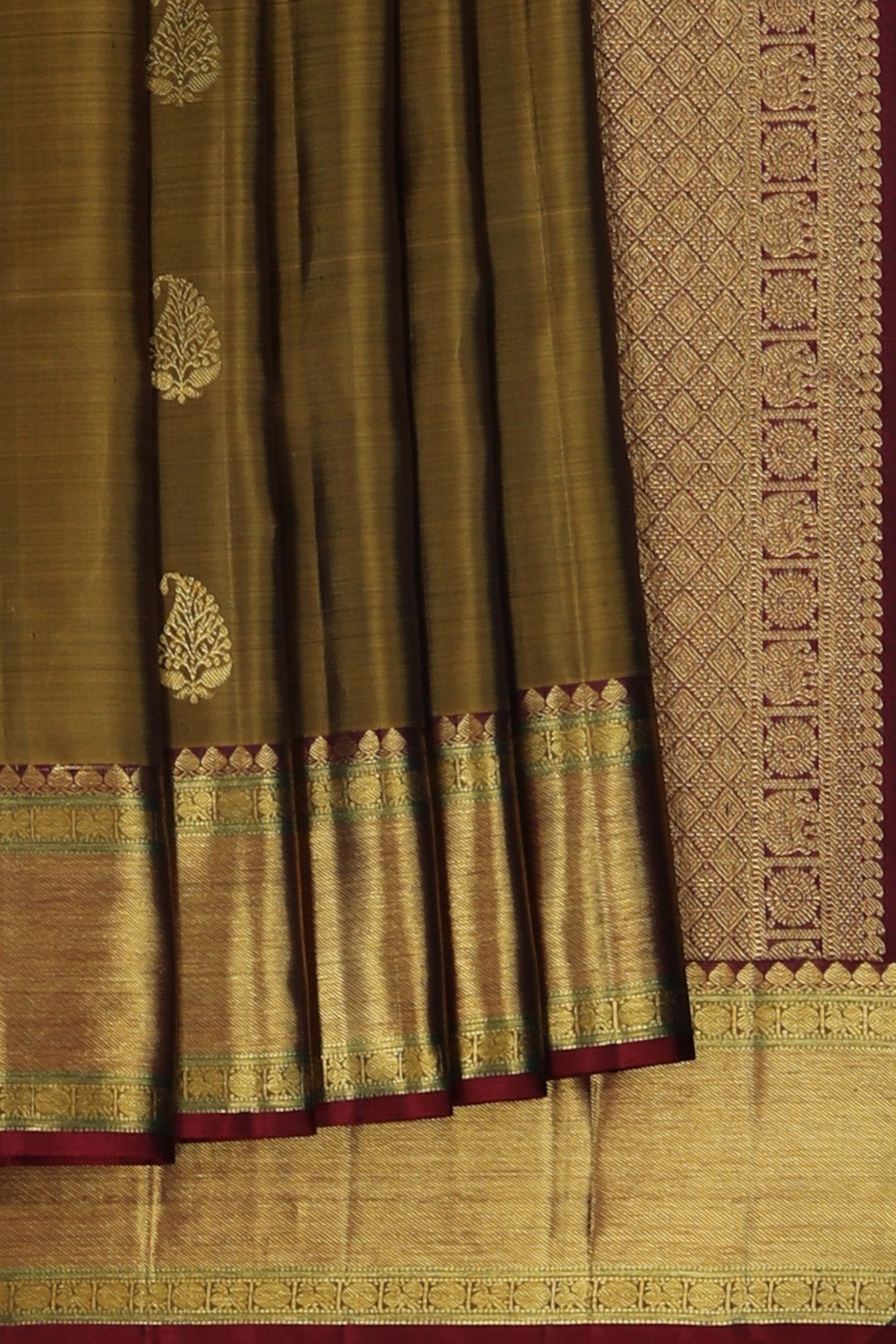 Image of A Moss-Green Arani Silk Saree