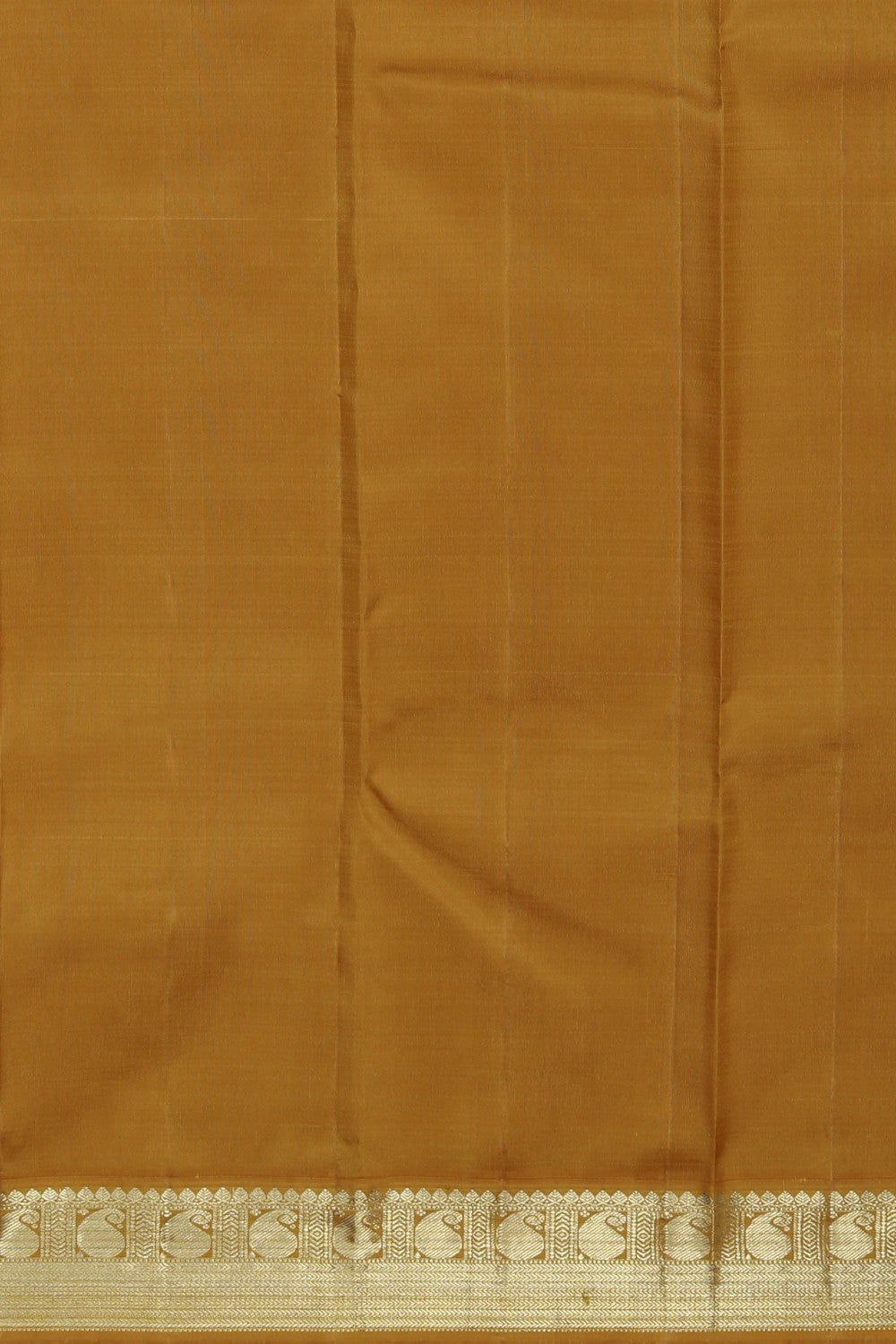 Image of A Traditional Red Arani Silk Saree