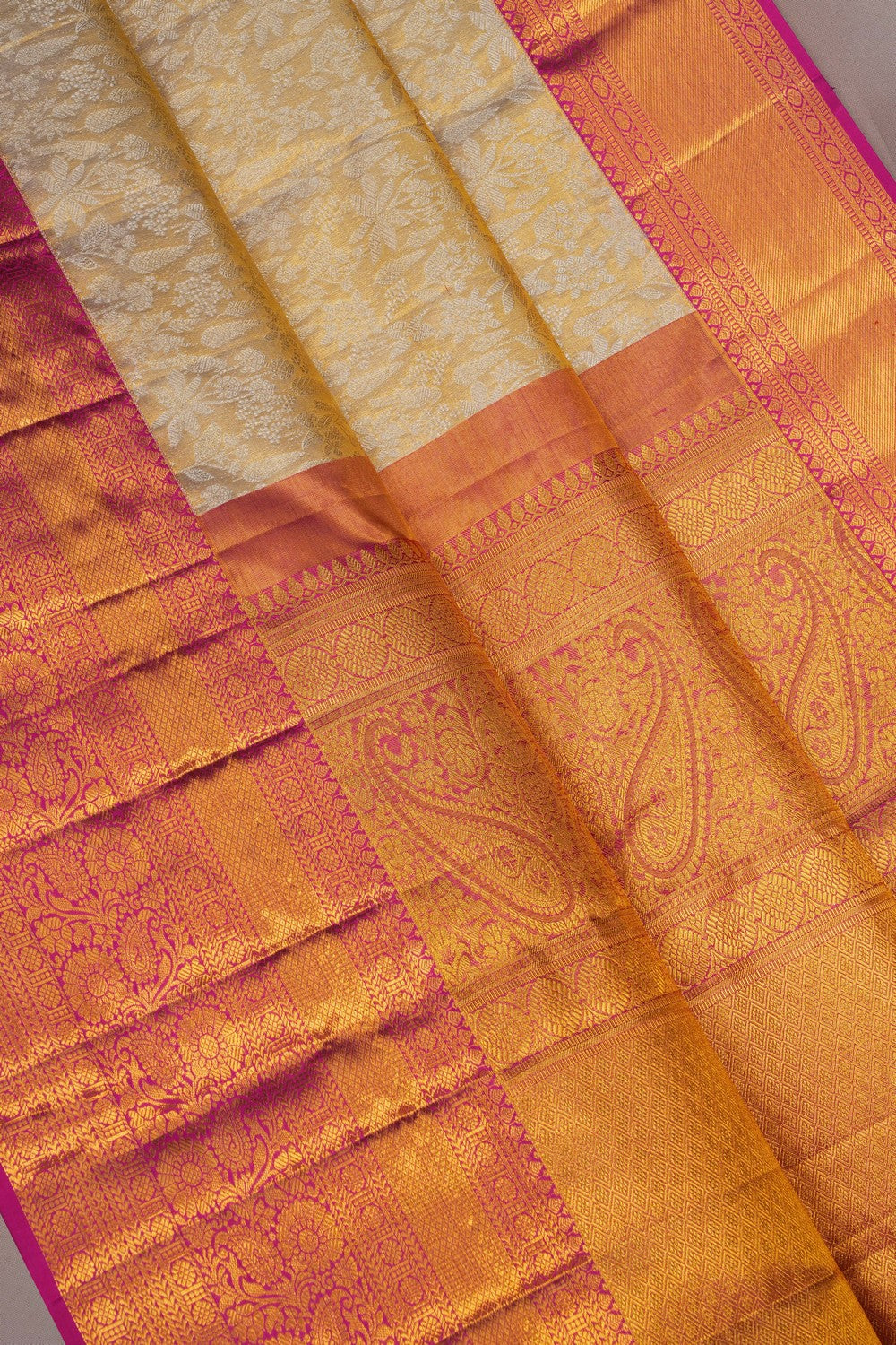 Image of Silver Tissue Brocade Kanchipattu Saree