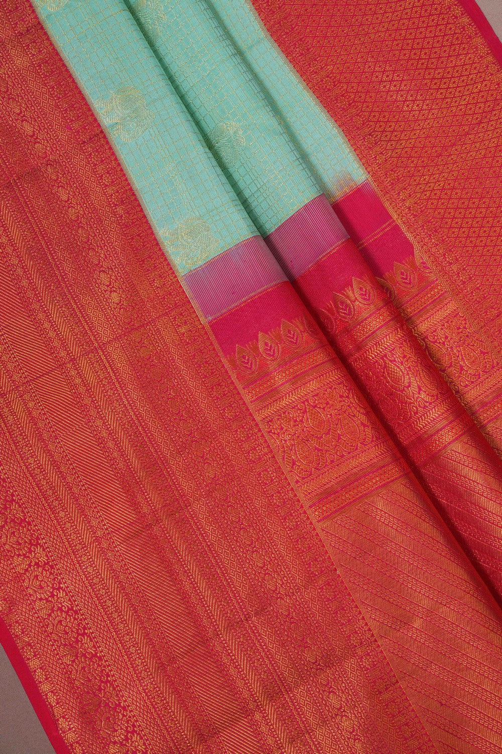 Image of Kanchipattu Kattam Green Saree