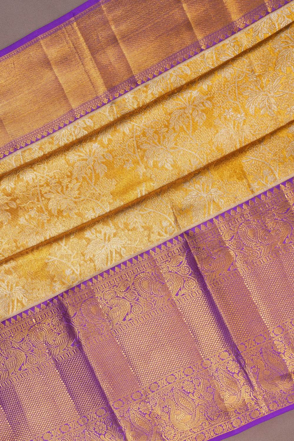 Image of Gold Kanchipattu Brocade Saree