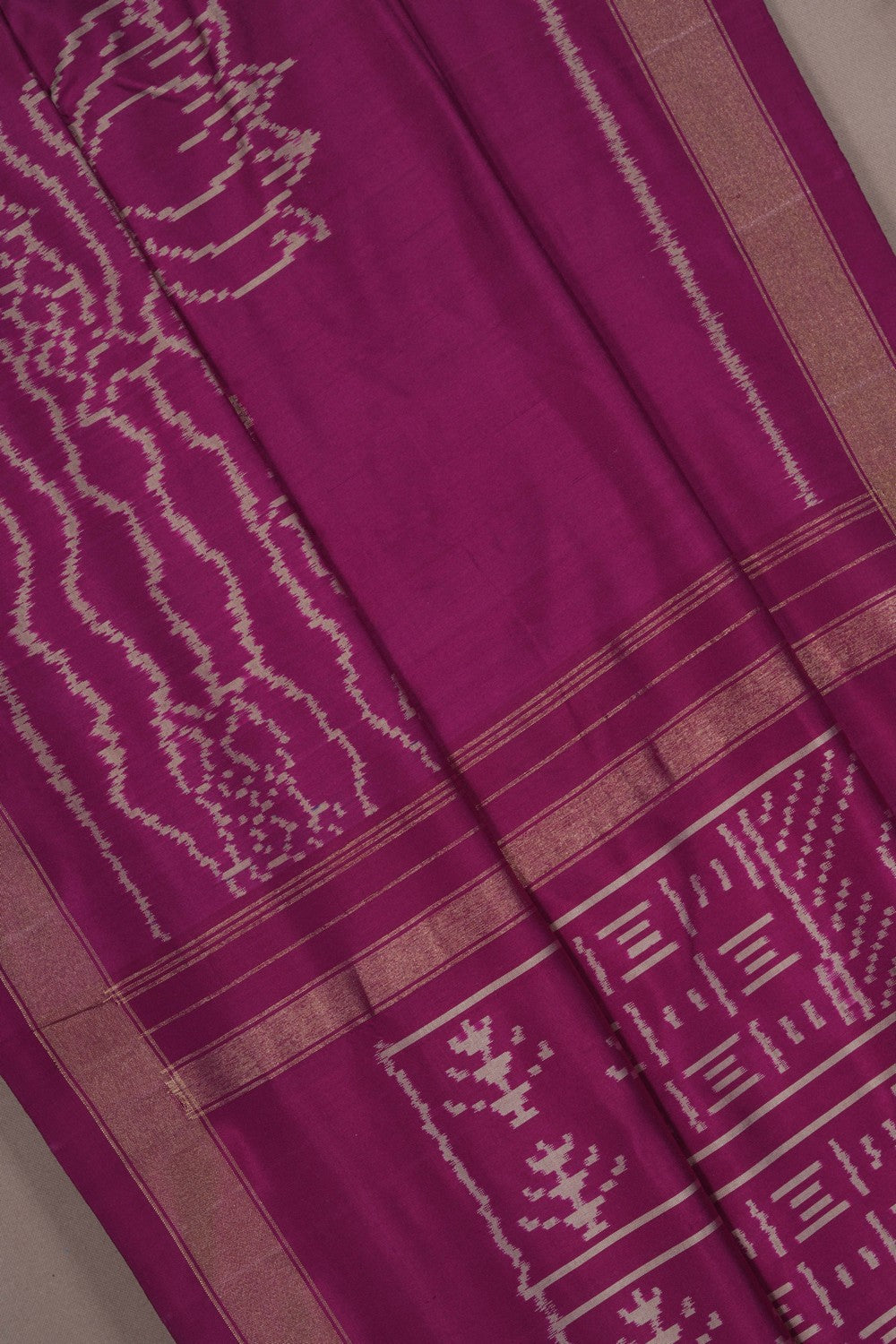 Image of Pochampally Ikat Silk Purple Saree