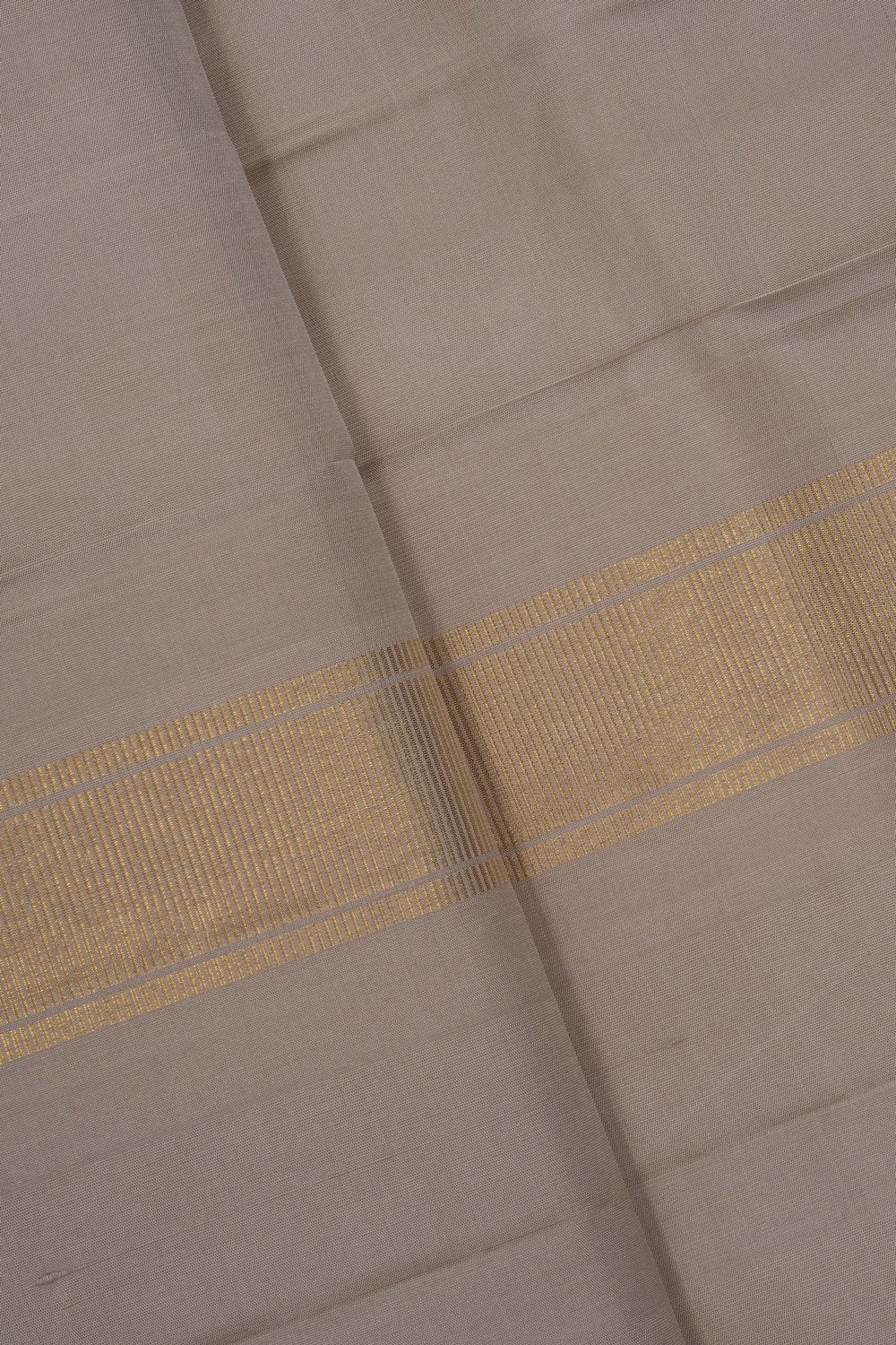 Image of Kanchipuram Silk Dhoti With Kanduva (8 X 4) 2 PCS Set
