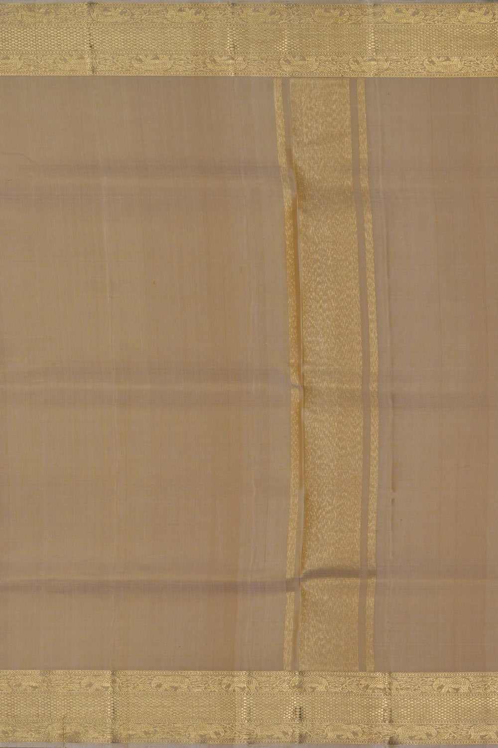 Image of Kanchipuram Silk Dhoti With Kanduva (8 X 4) 2 PCS Set