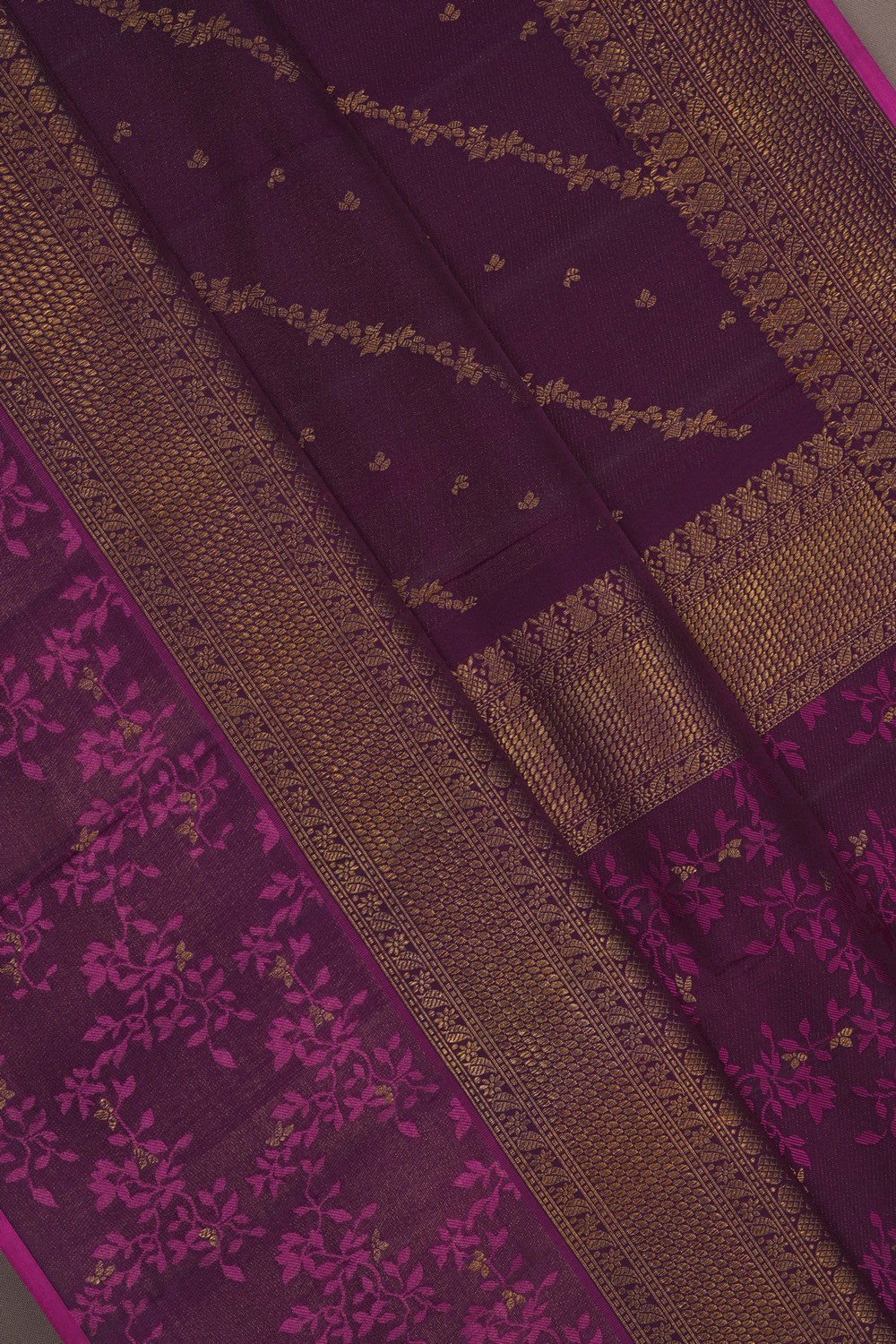 Image of Arani Silk Violet Saree