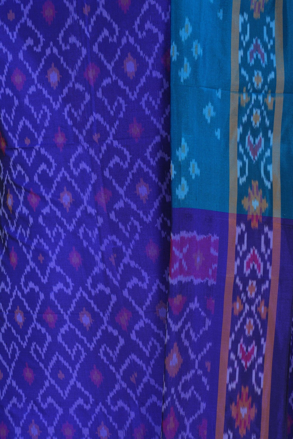 Image of Pochampally Ikat Unstitched Suit With Dupatta (3 Pcs Set)