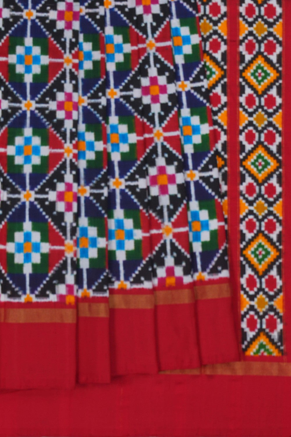 Image of Pochampally Rangkat Technique Ikat Saree