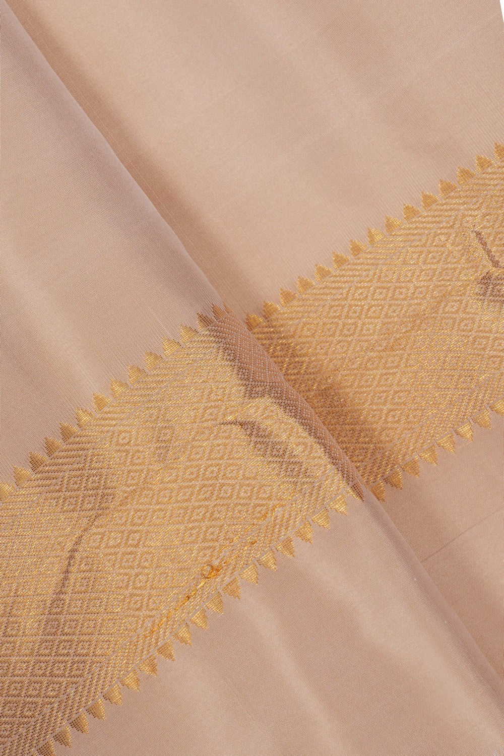 Image of Kanchi Silk Beige Traditional Dhoti With Kanduva (8 X 4)