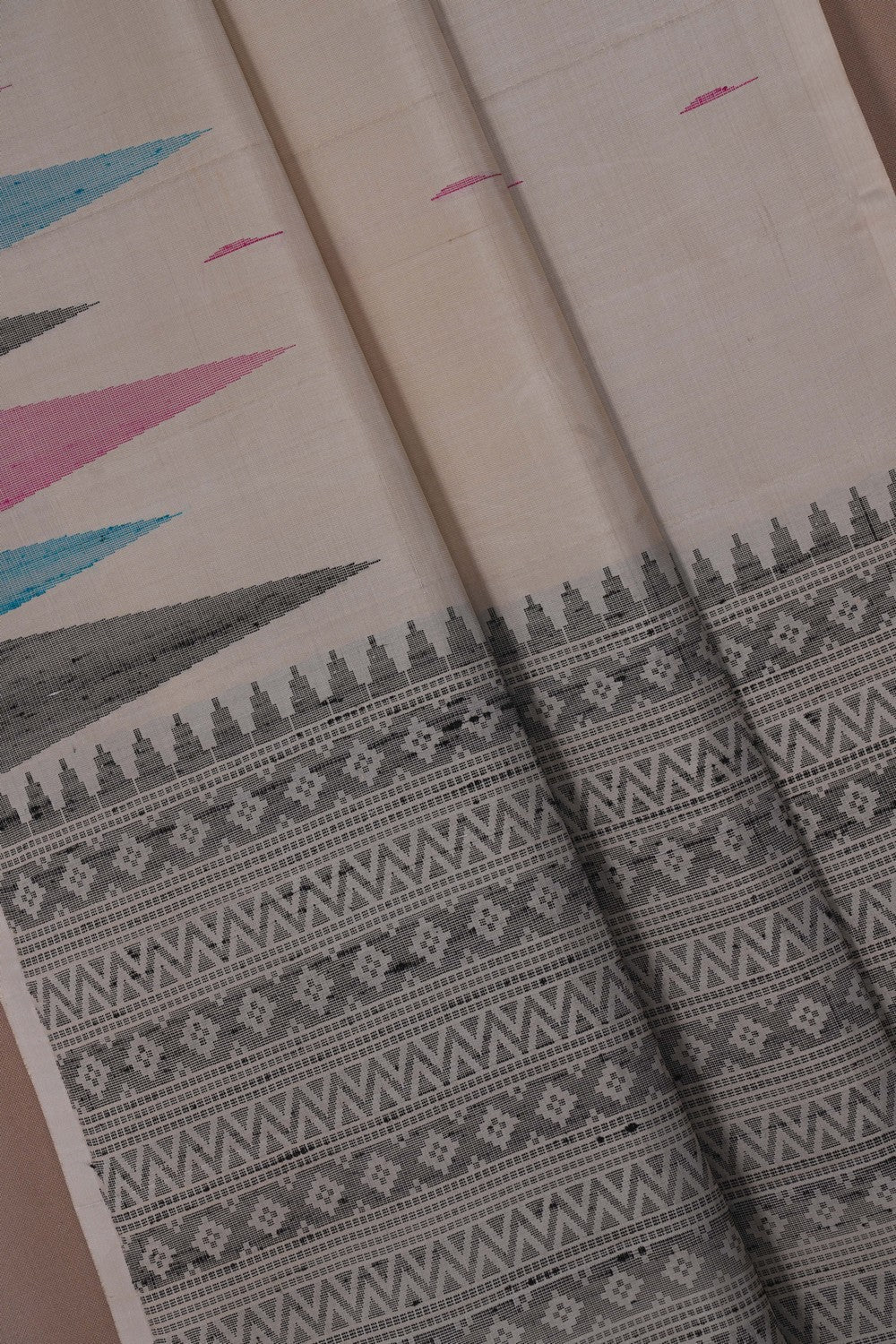 Image of South Silk Off-White Saree