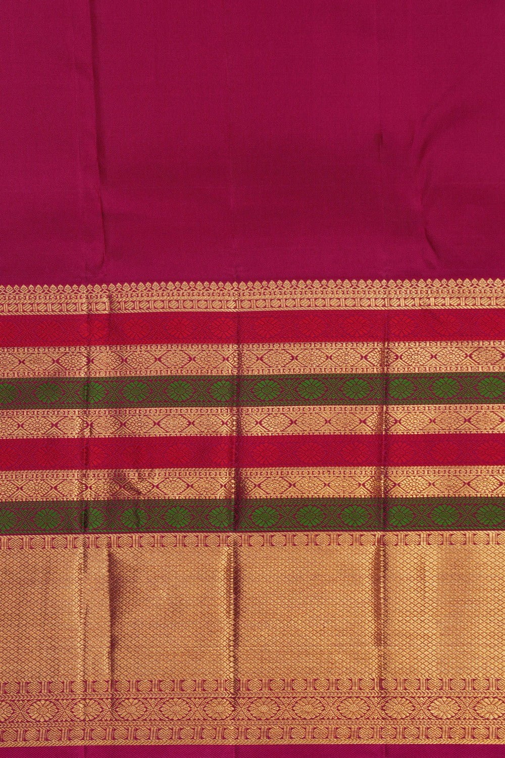 Image of Kanchipattu Kattam Pattern White Saree