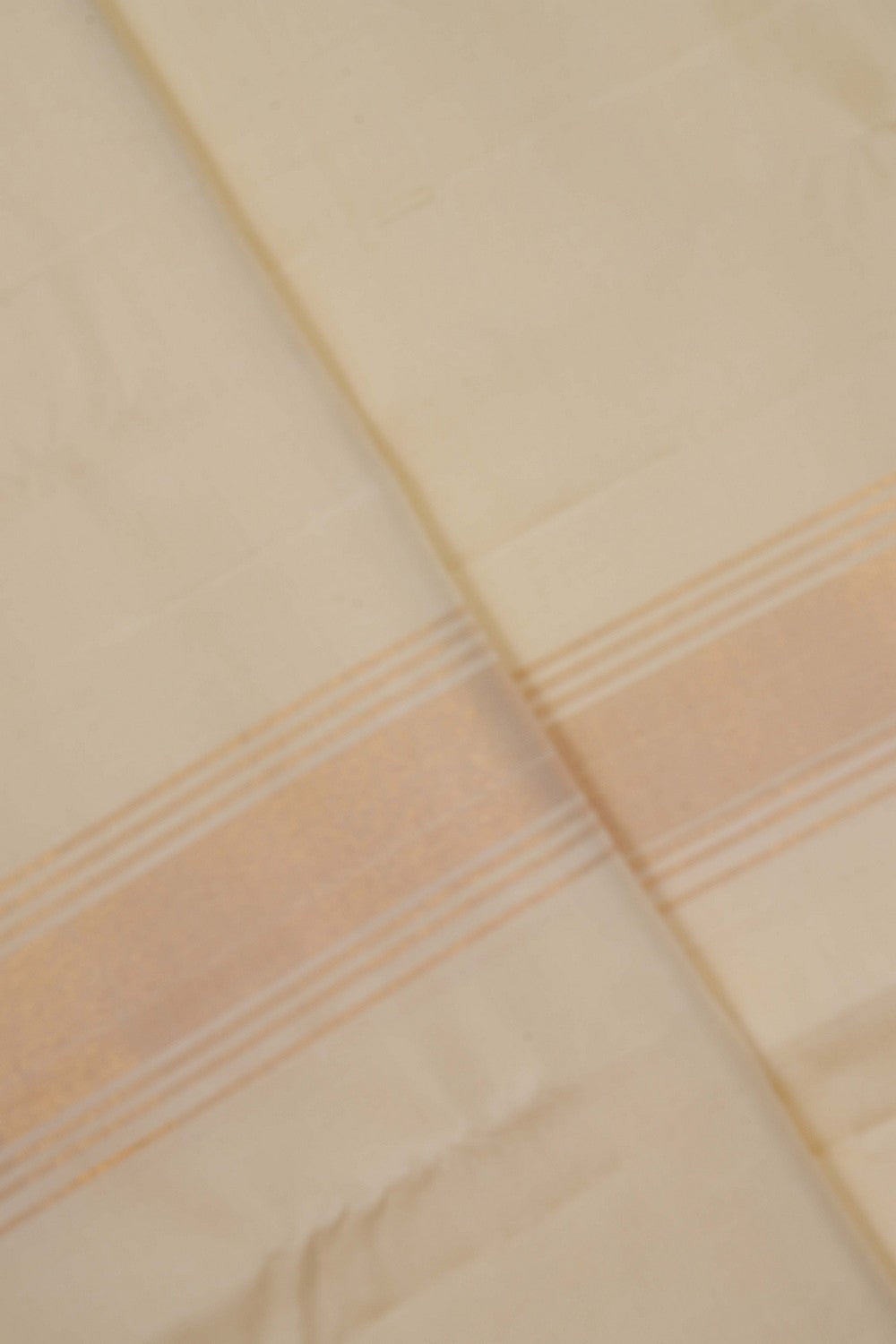 Image of Kanchi Silk Cream Traditional Dhoti With Kanduva (8 X 4)