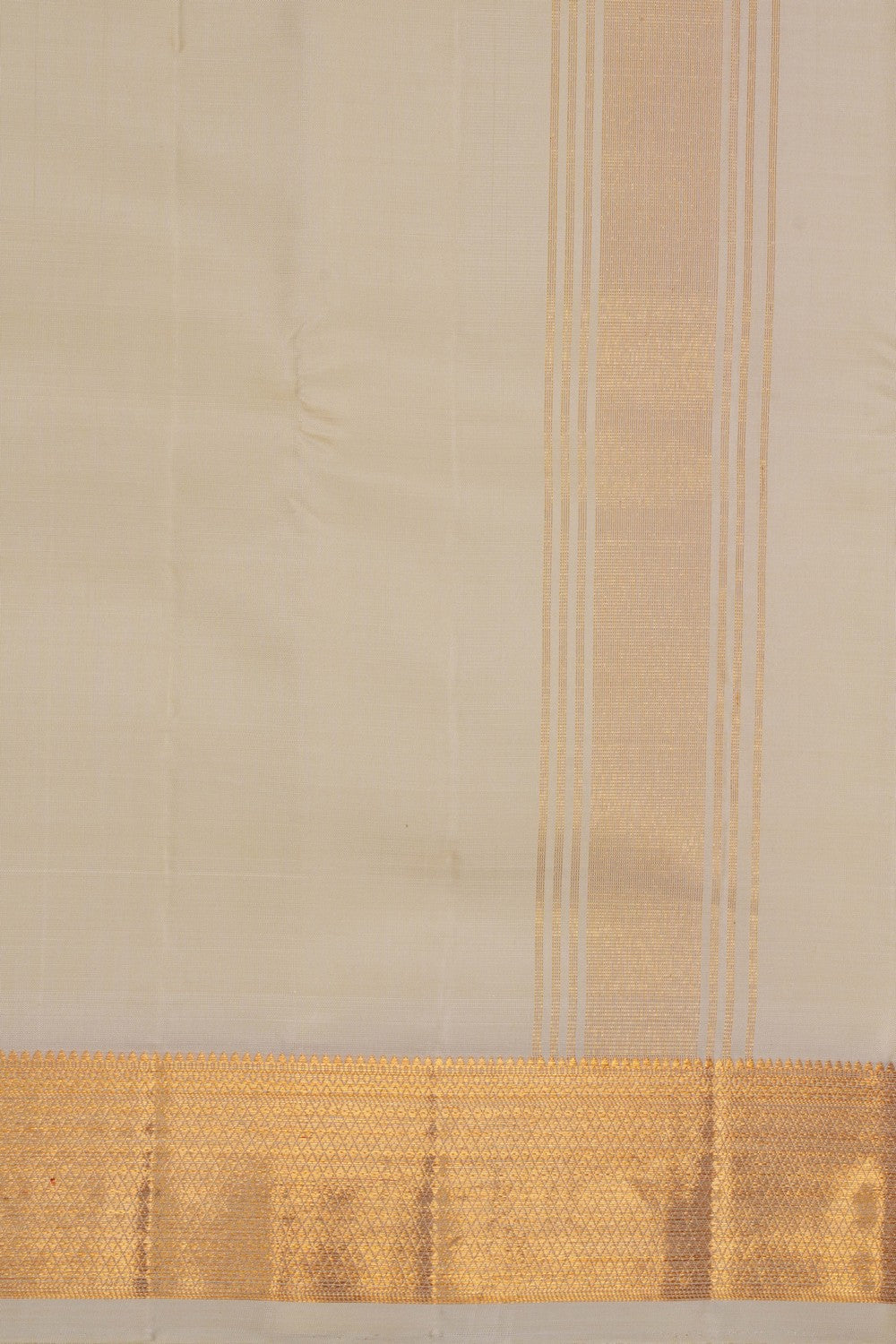 Image of Kanchi Silk Cream Traditional Dhoti With Kanduva (8 X 4)