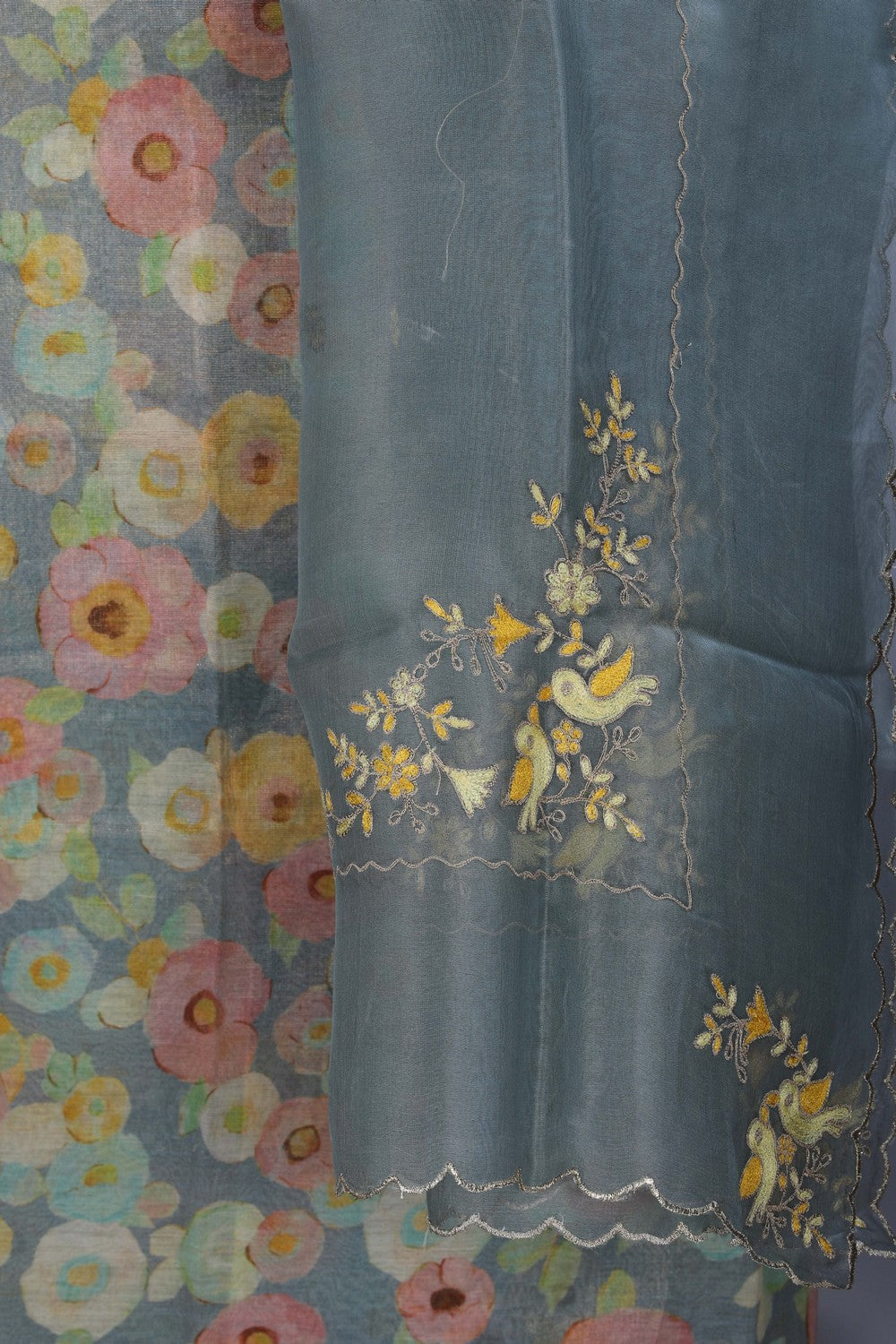 Image of Unstitched Suit Set Fabric (3 Pcs Set)