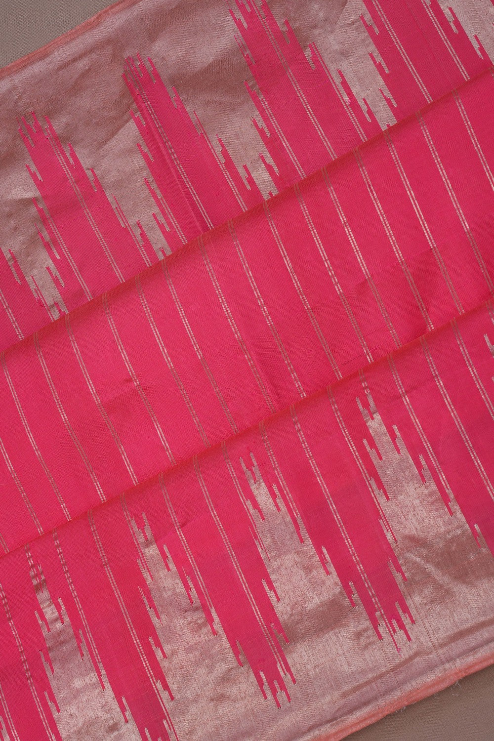 Image of Gadwal Silk Pink Saree