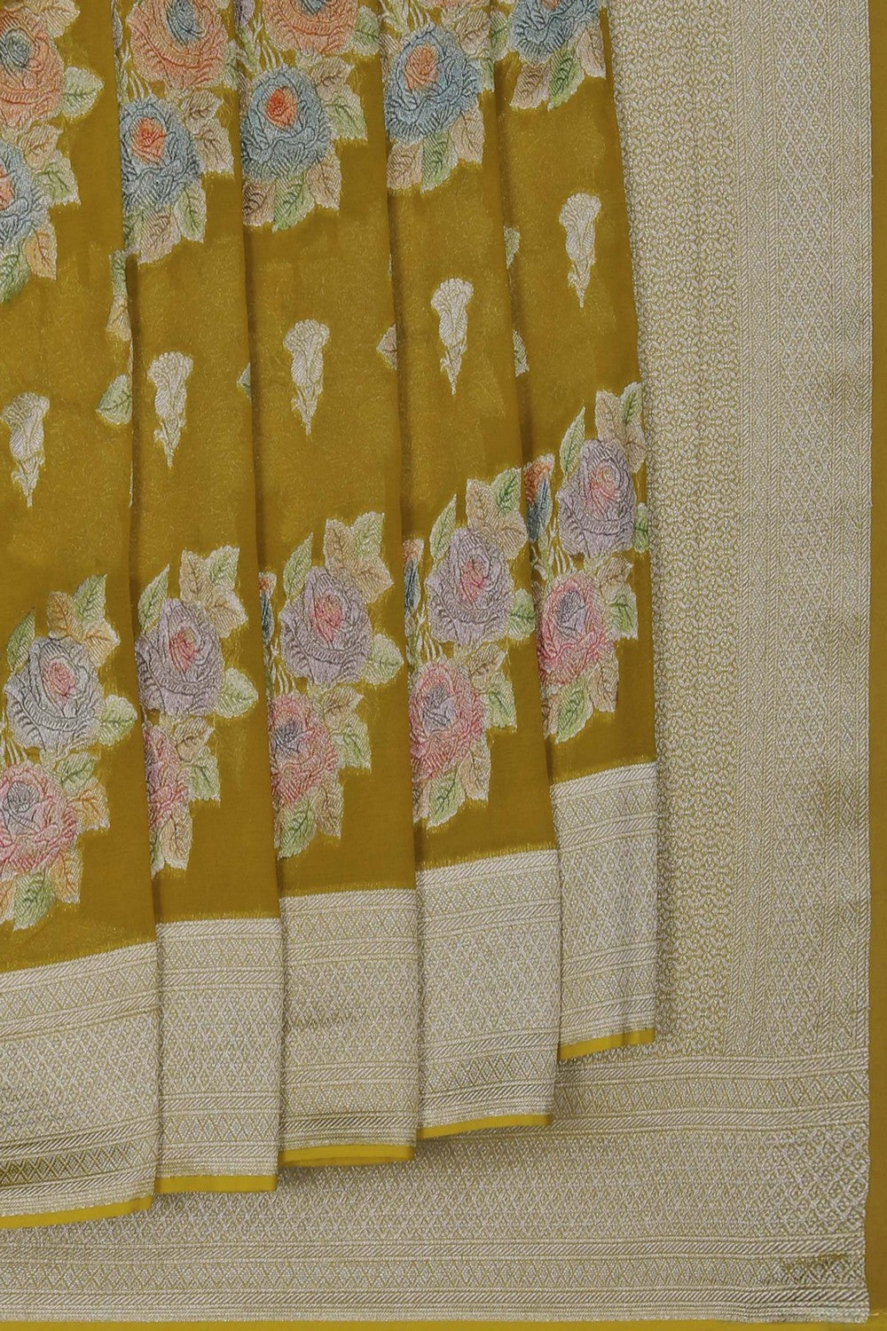 Image of A Spring Green Georgette Saree