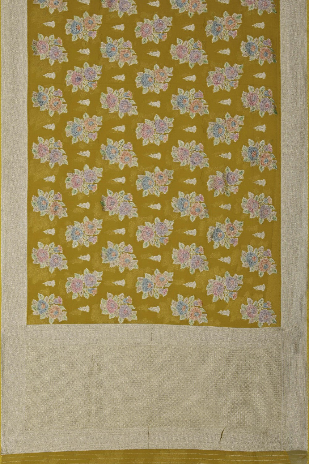 Image of A Spring Green Georgette Saree