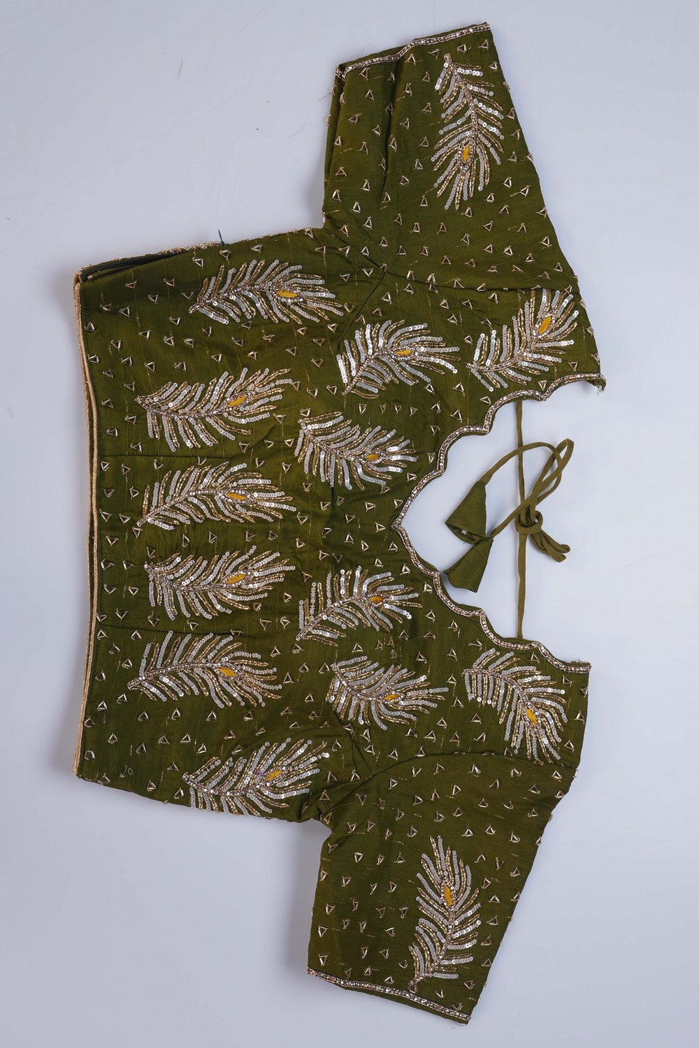 Image of A Crepe Silk Embroidery Saree