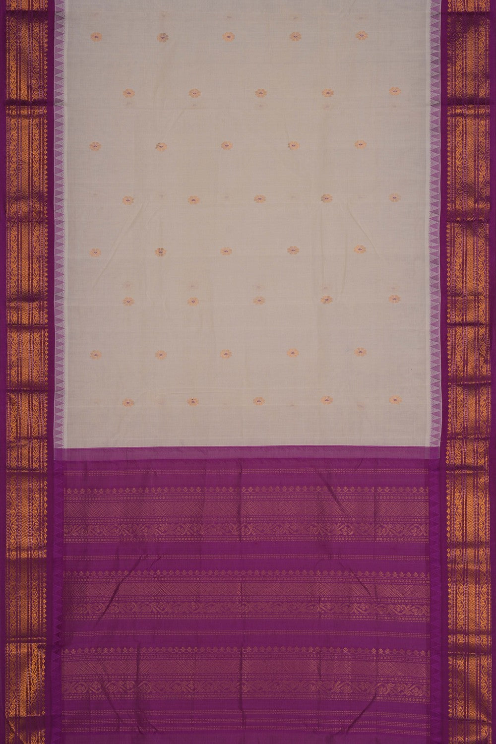 Image of Gadwal Cotton Off-White Saree