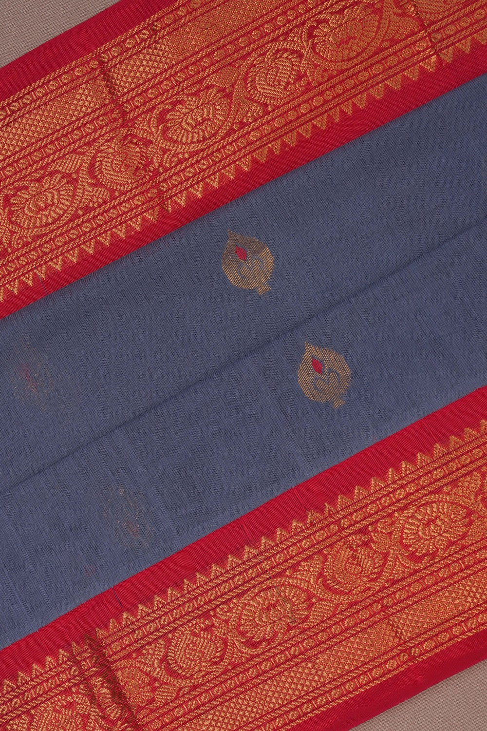 Image of Gadwal Cotton Grey Saree