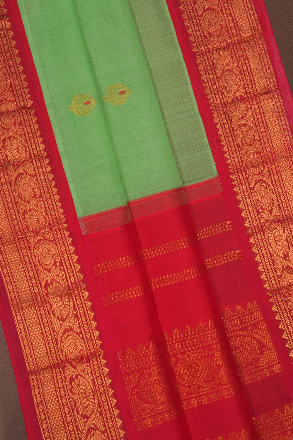 Image of Gadwal Cotton Green Saree