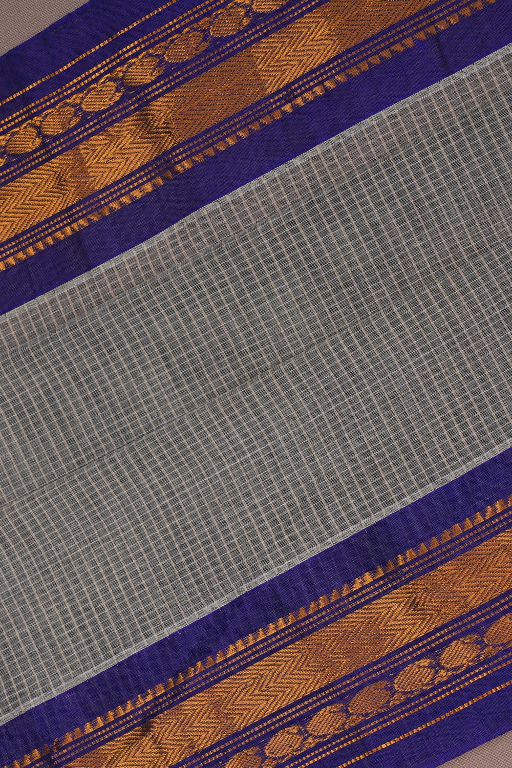 Image of Gadwal Cotton Grey Saree