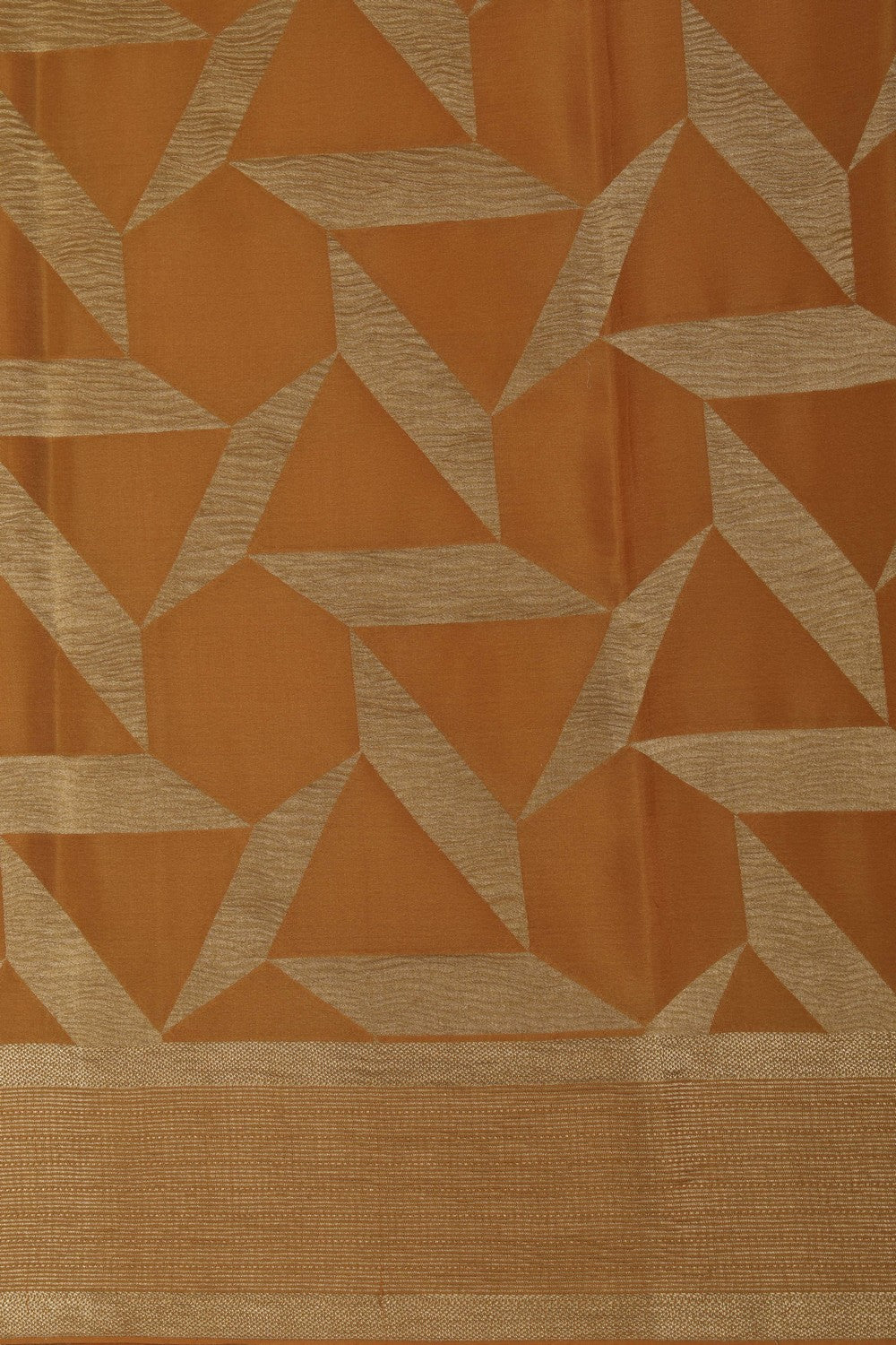 Image of A Geometric Pattern Crepe Saree