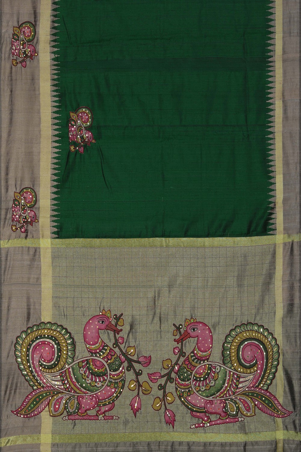 Image of An Appliqué Embroidery Saree