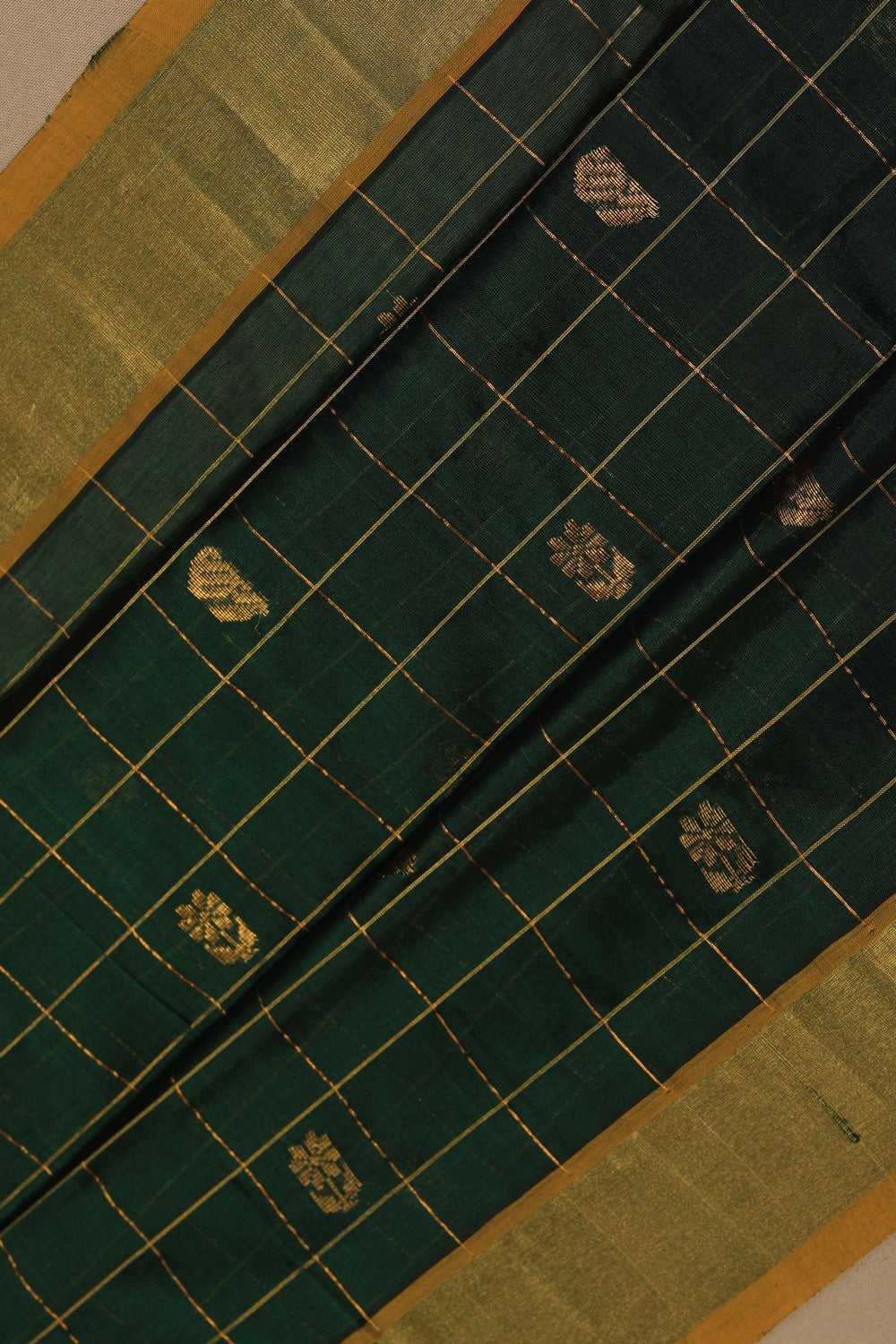 Image of Silk Cotton Bottle Green Saree