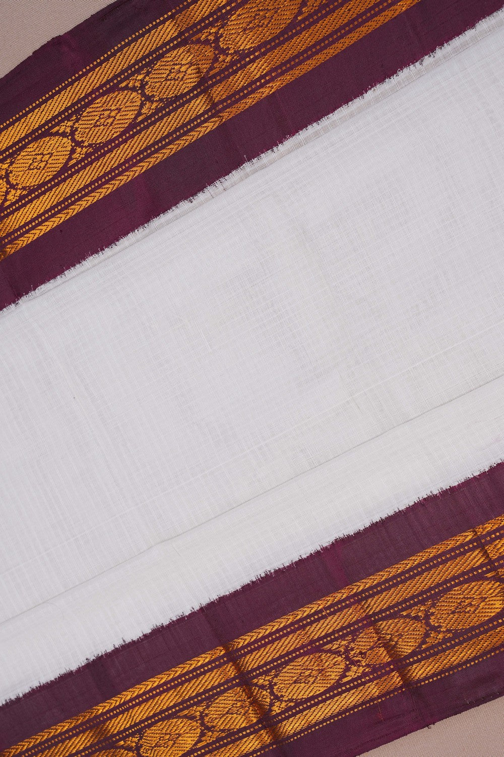 Image of Gadwal Cotton White Saree
