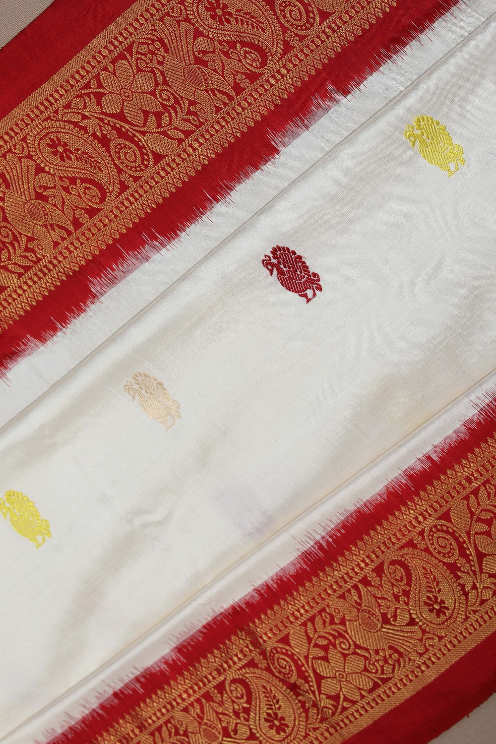 Image of Pochampally Ikat Silk Off-White Saree
