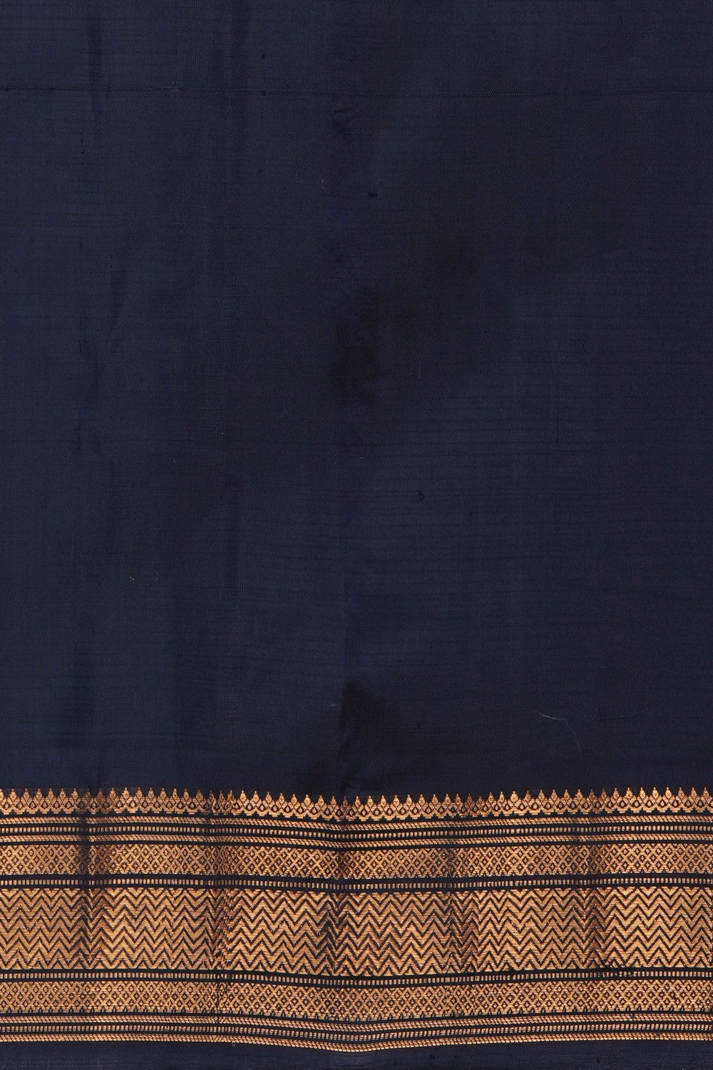 Image of Gadwal Silk Cotton Peach Saree