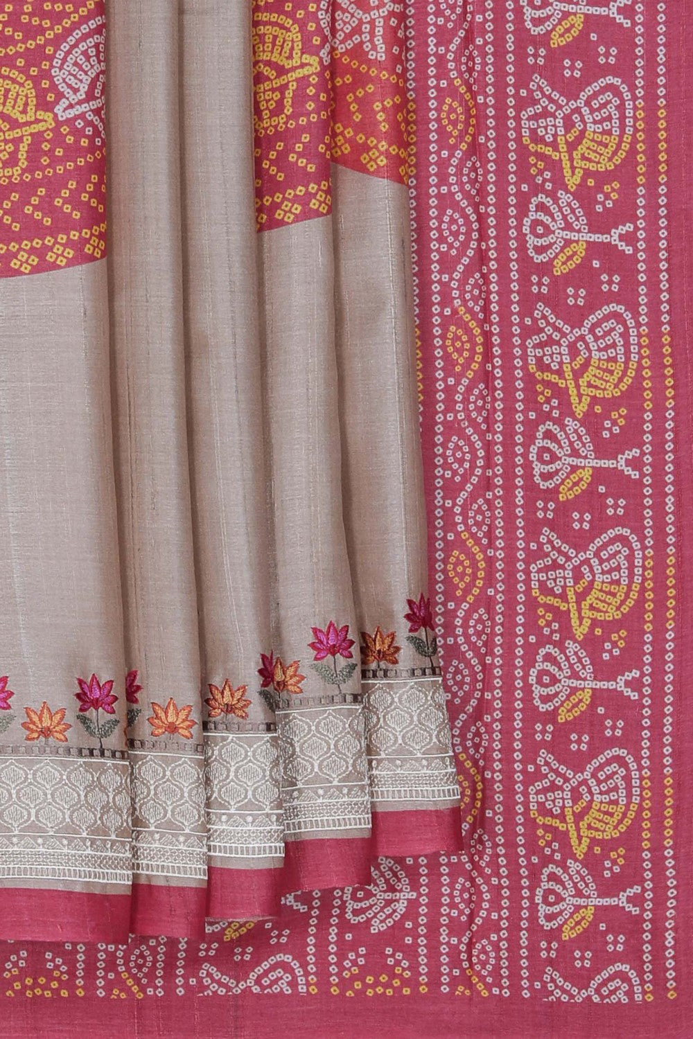 Image of A Beige Aesthetic Saree