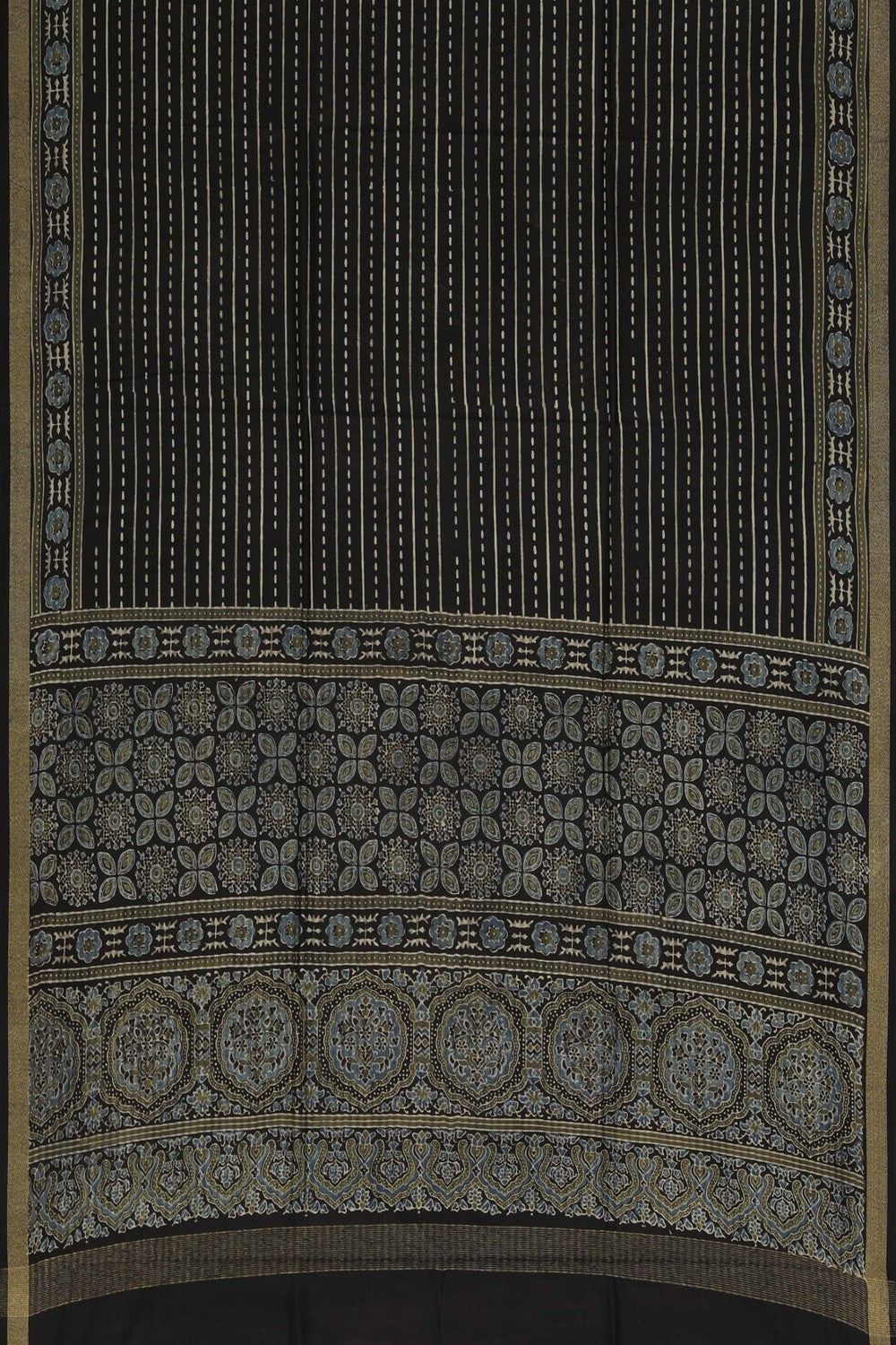 Image of Unstitched Suit Set Fabric (3 Pcs Set)