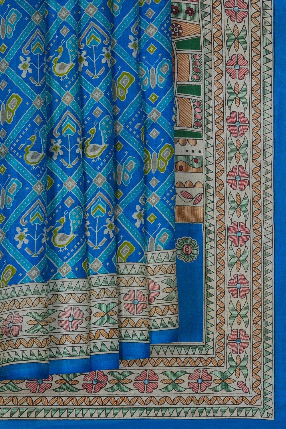 Image of A unique fusion of tradition and modern aesthetics saree