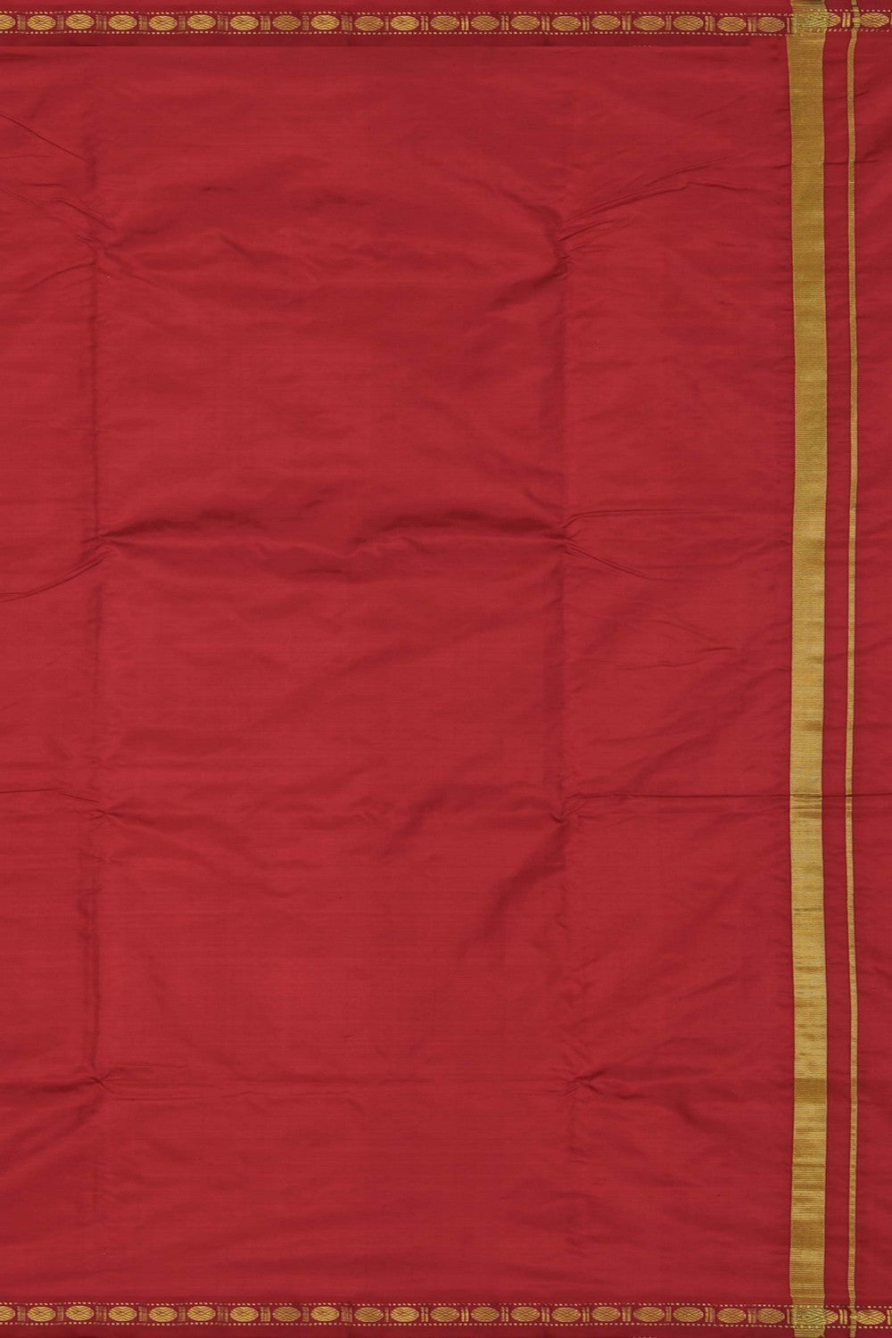 Image of A Red Silk Dhoti With Kanduva (8 X 4)