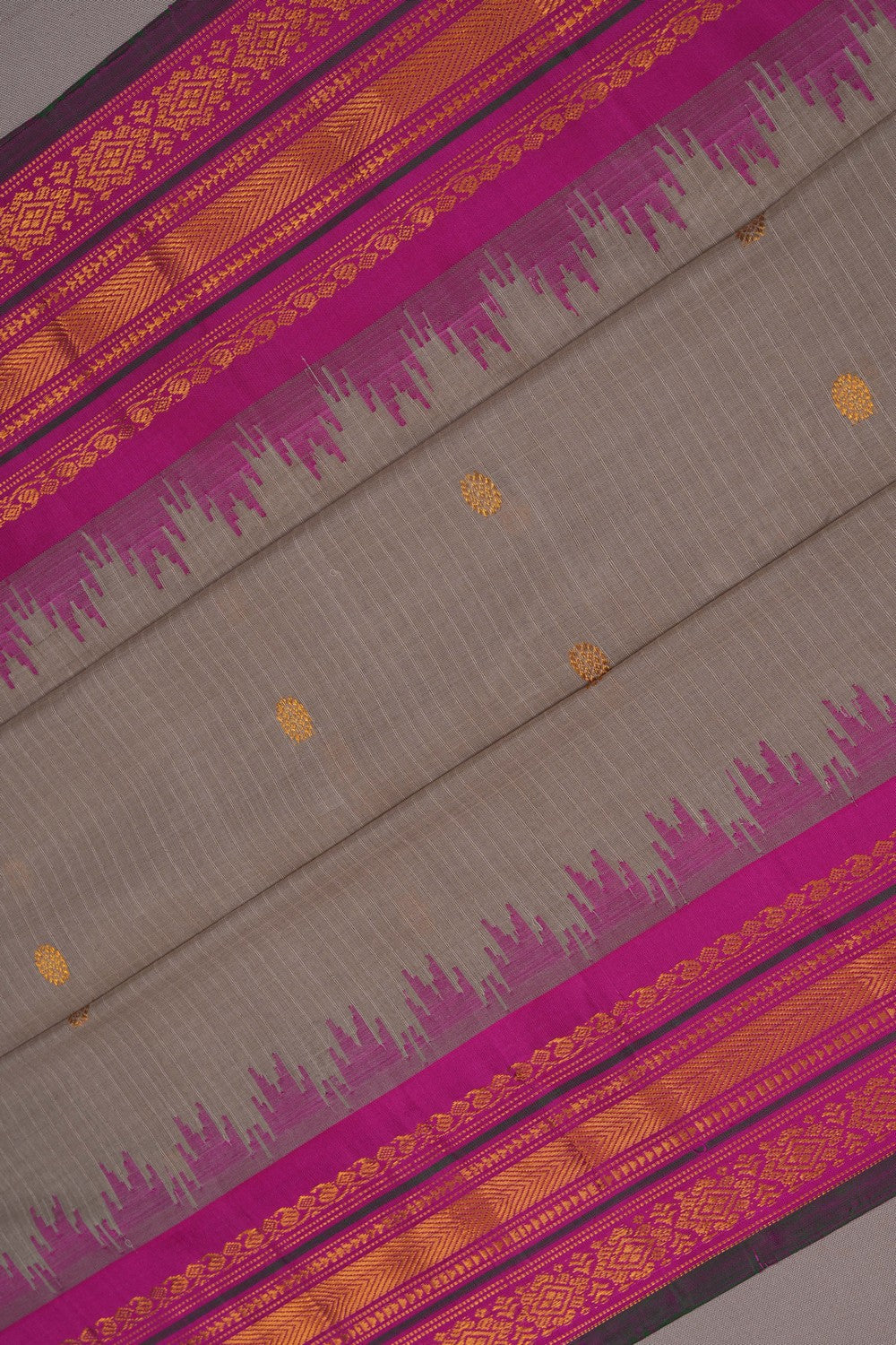 Image of Gadwal Silk Cotton Grey Saree