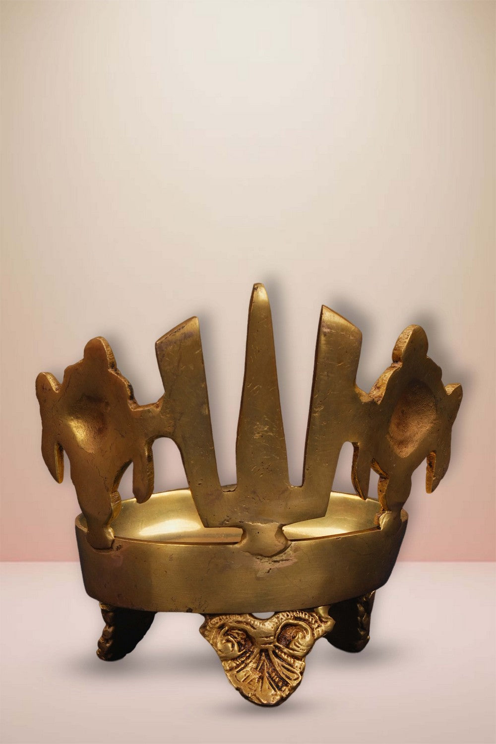 Image of Brass Diya Namalu with shankh and chakra