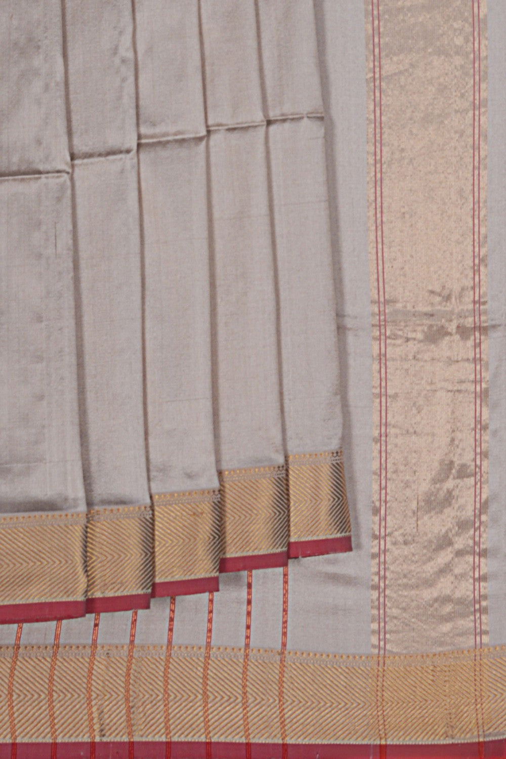 Image of Maheshwari Silk Plain Saree