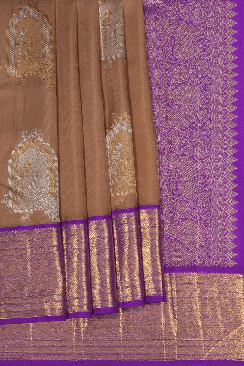 Image of An Aesthetic Kanjivaram Silk Saree