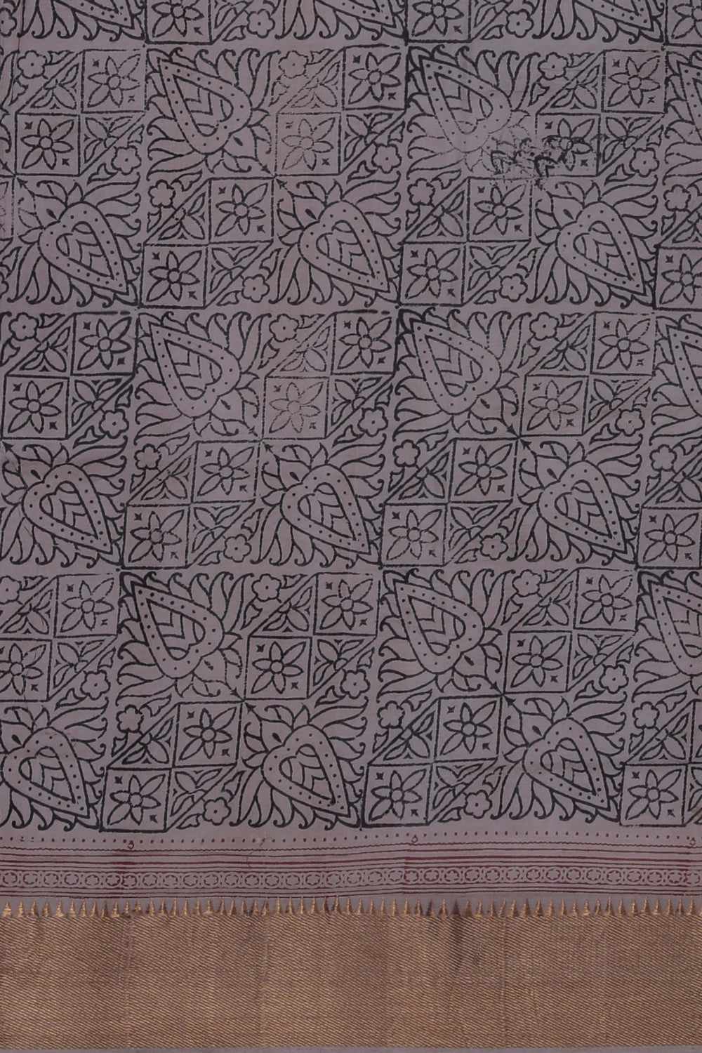 Image of Mangalgiri Silk Saree With Floral Prints