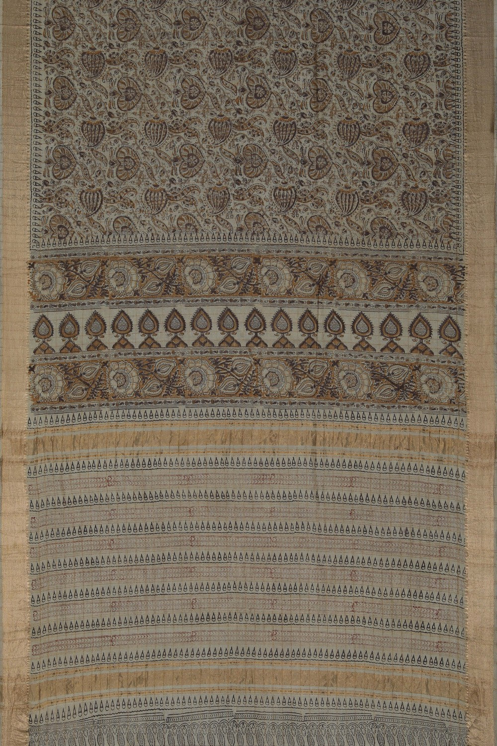 Image of Mangalgiri Silk Saree With Floral Prints