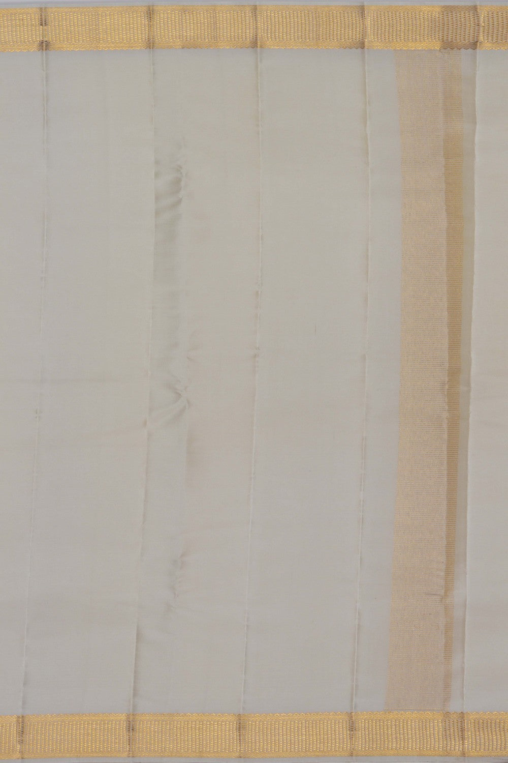 Image of Kanchi Silk Off-White Dhoti With Kanduva (8 X 4)