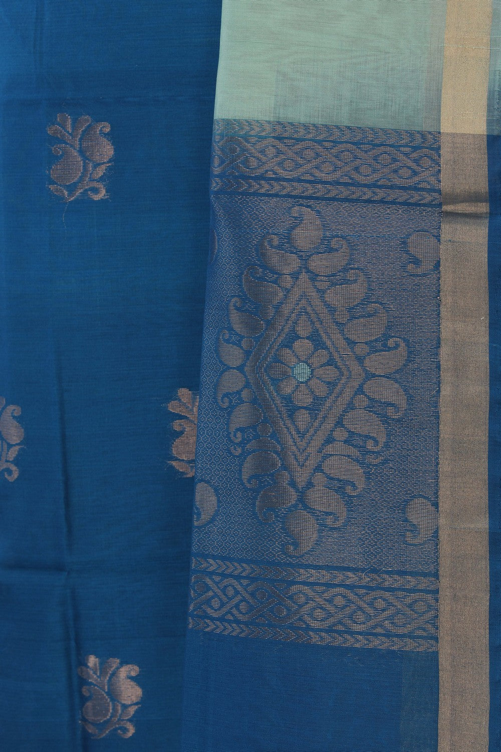 Image of Unstitched Suit Set Fabric (3 Pcs Set)