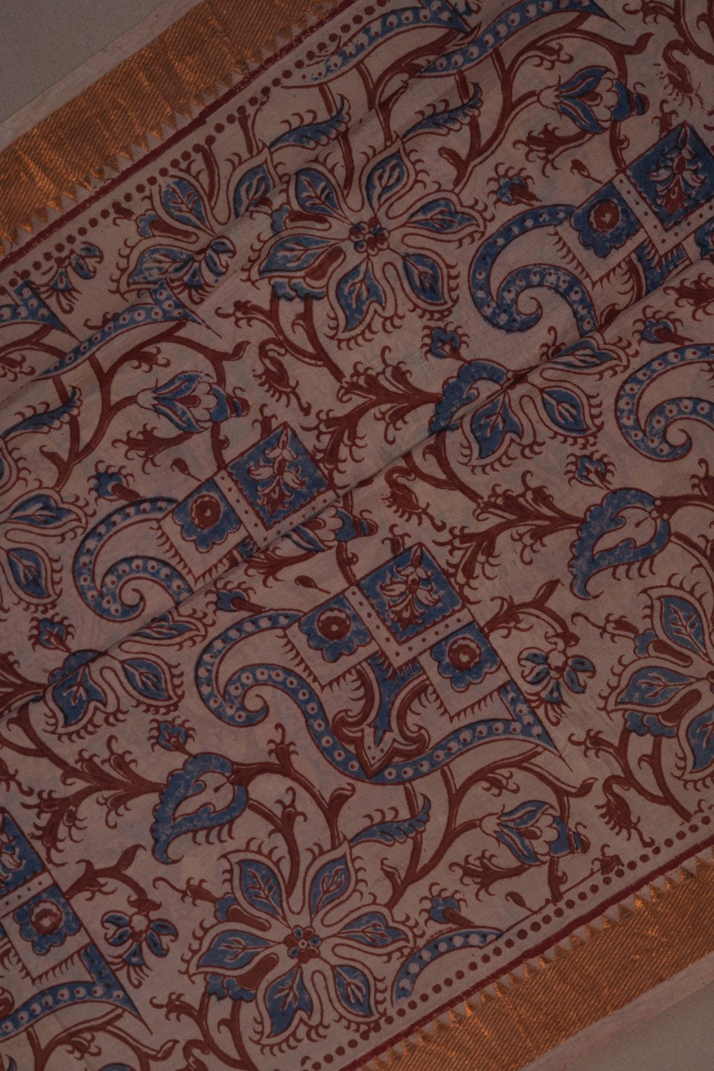 Image of Mangalgiri Silk Beige Saree