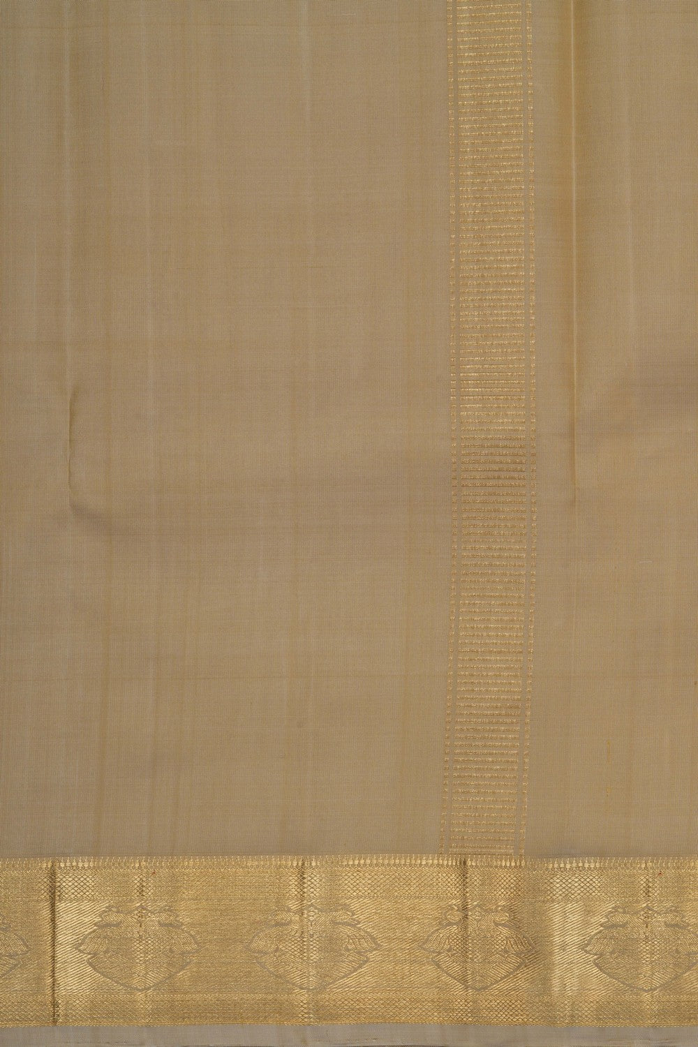 Image of Kanchi Silk Traditional Dhoti With Kanduva (8 X 4)