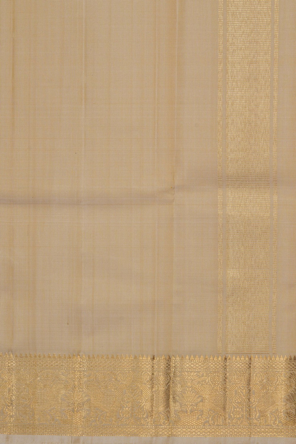 Image of Kanchi Silk Traditional Dhoti With Kanduva (8 X 4)