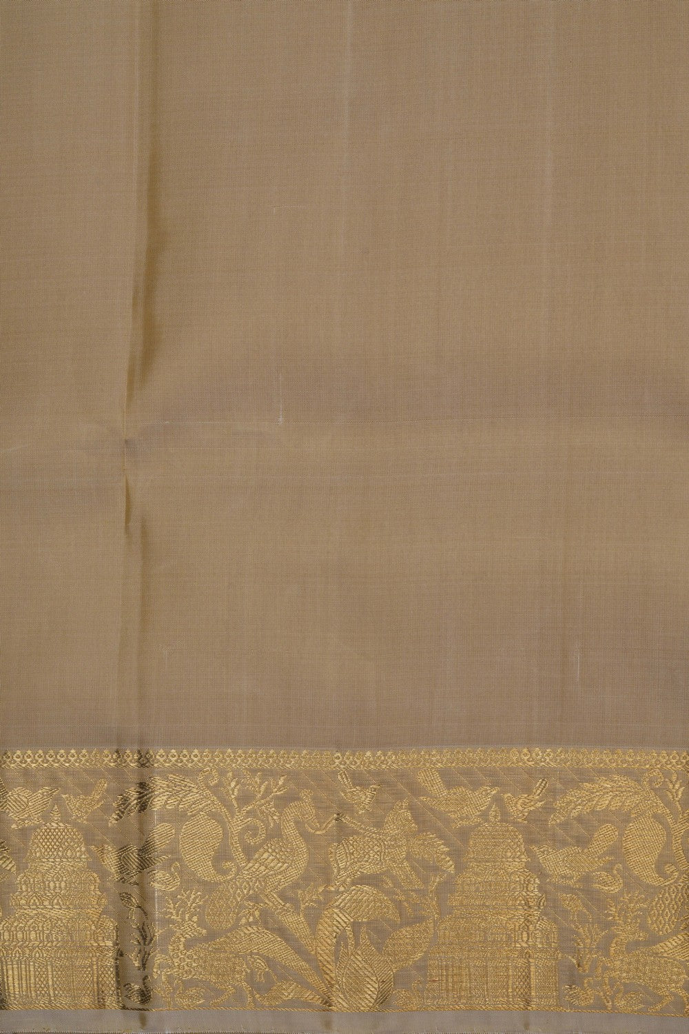 Image of Kanchi Silk Traditional Dhoti With Kanduva (8 X 4)