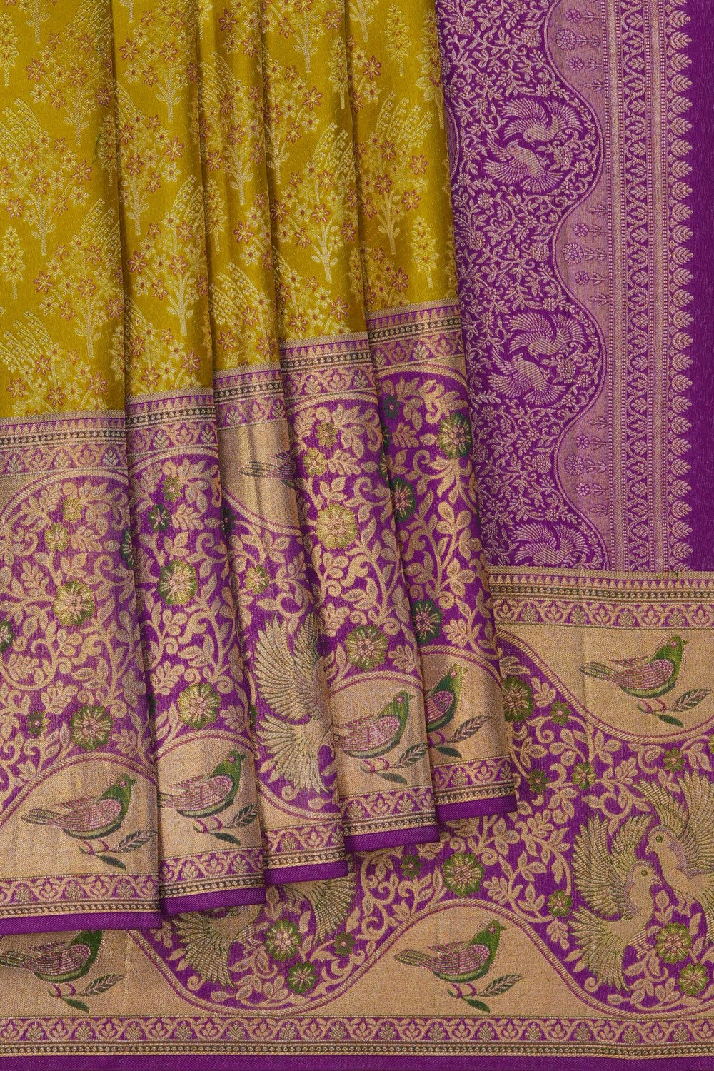 Image of A Beautiful Green Brocade Kanjivaram Silk Saree